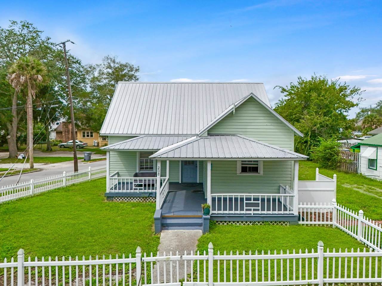 208 San Marco Ave - Photo 1