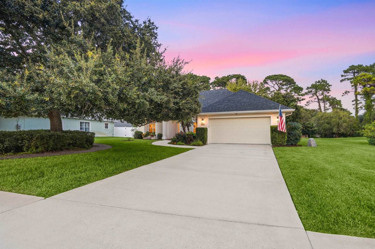 667 Bianca Cir - Photo 1