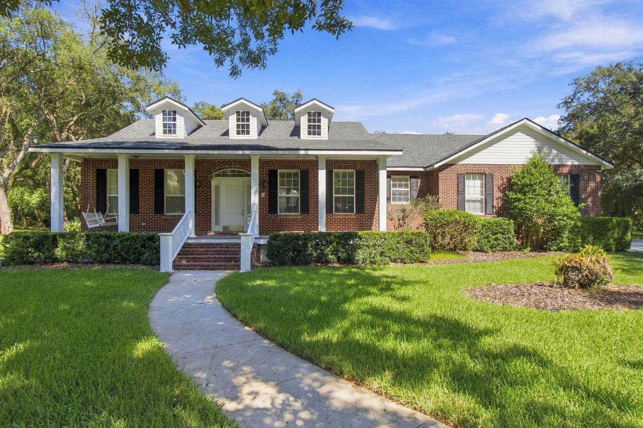 520 Old Governors Way - Photo 1