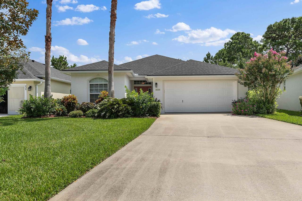 824 Crestwood Drive - Photo 1