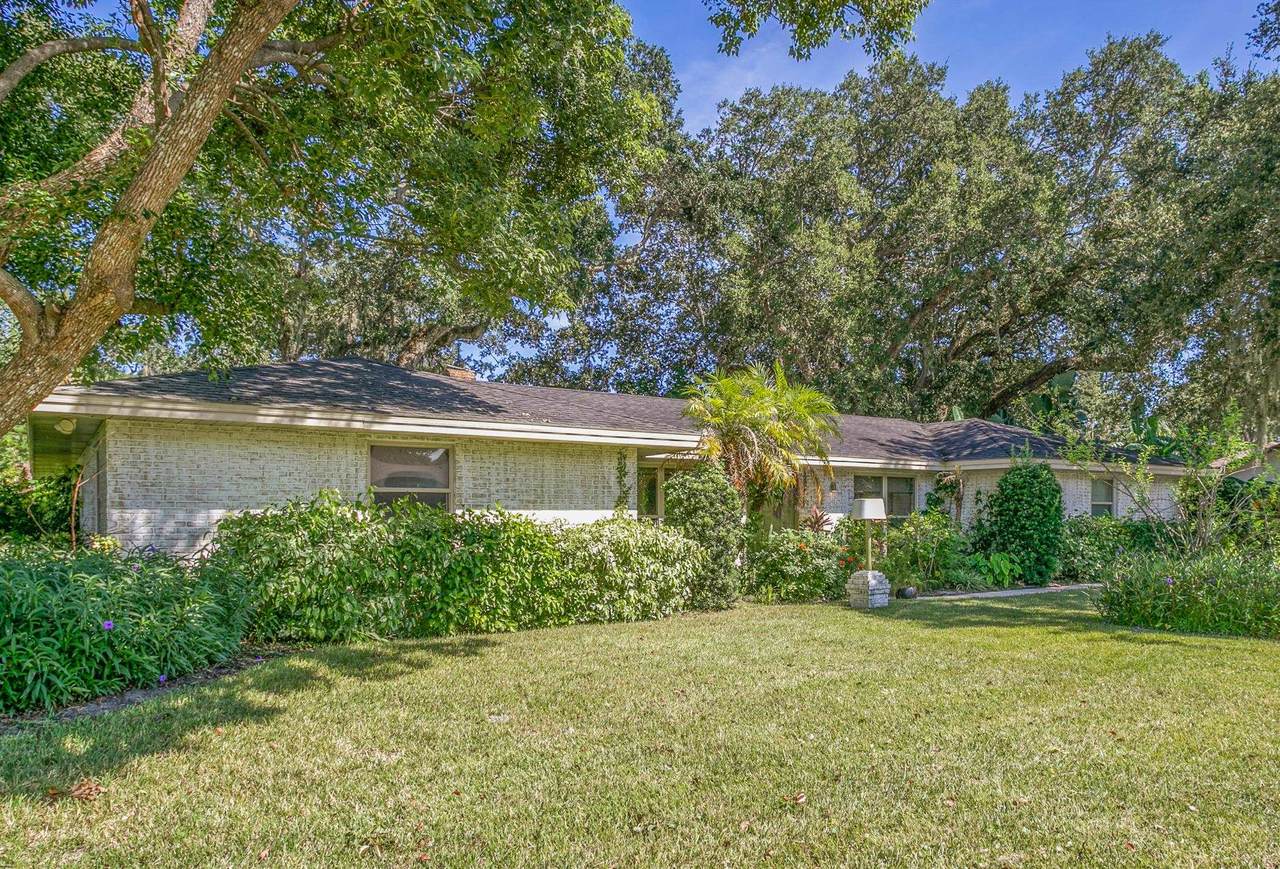 211 Woodland Ave - Photo 1