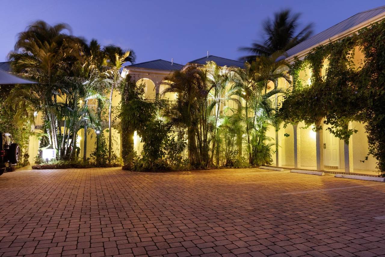 1601 Ocean Drive - Photo 1