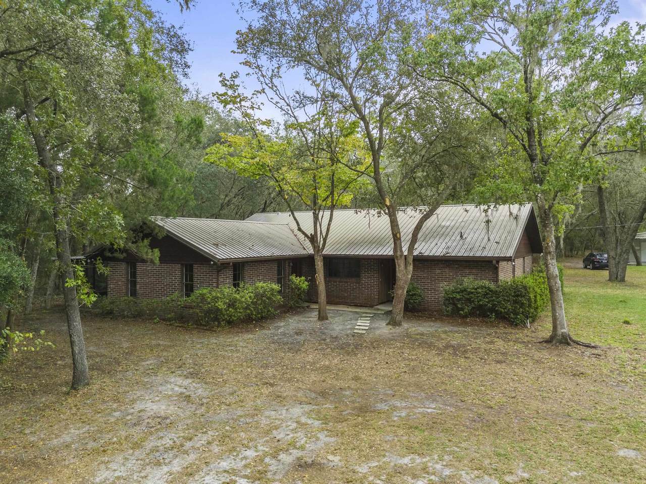 189 Sisco Rd - Photo 1
