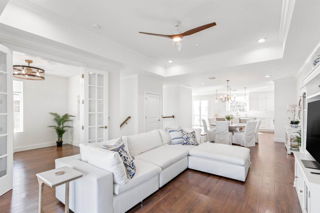 211 2nd Street - Photo 1