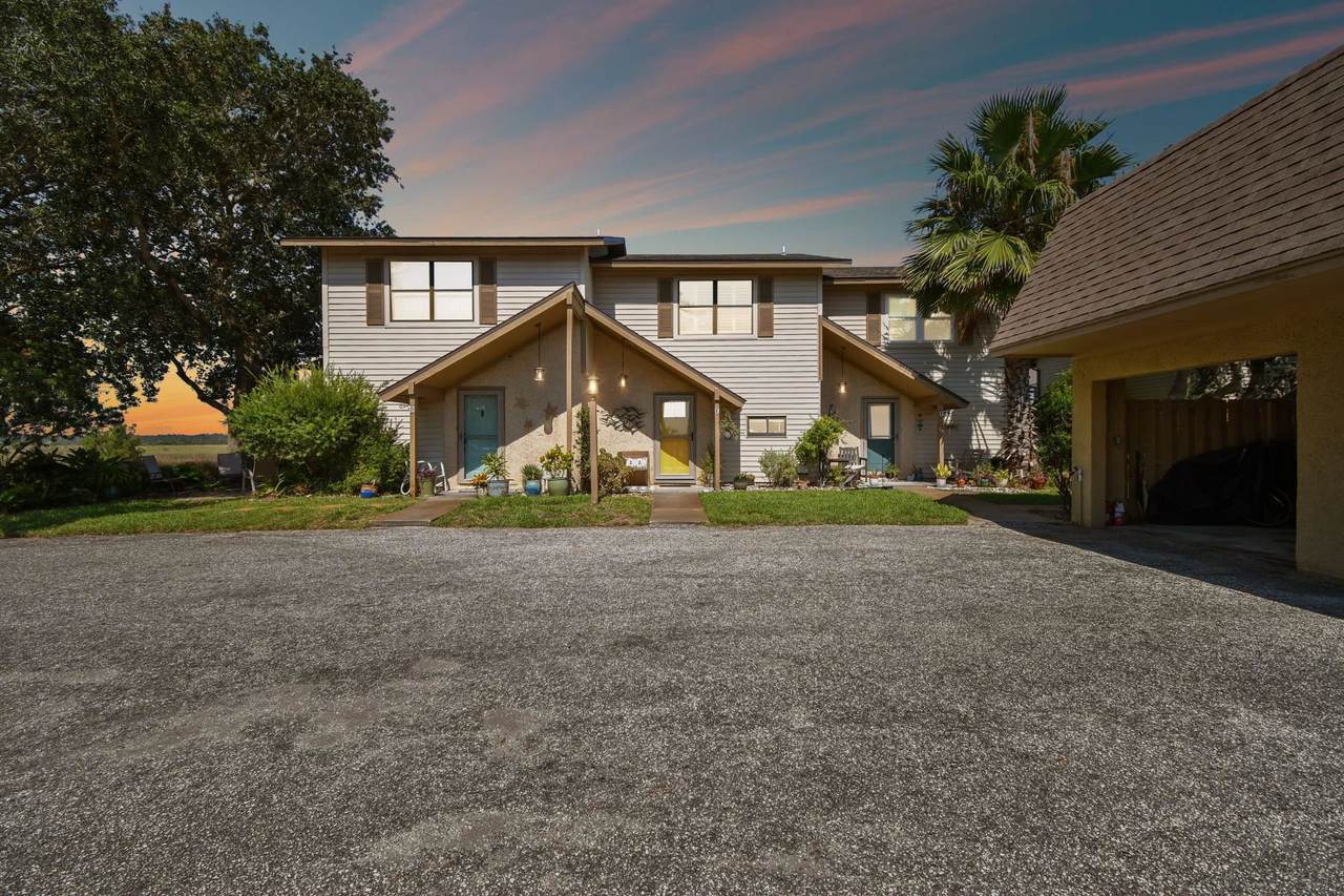 131 Rio Del Mar St - Photo 1