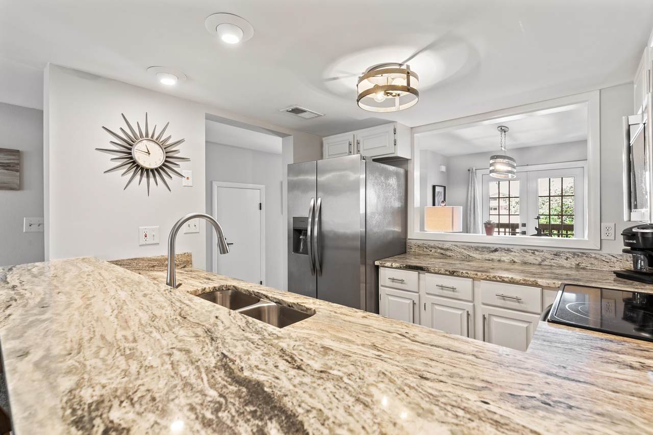 200 16th Street, Unit 202A - Photo 1