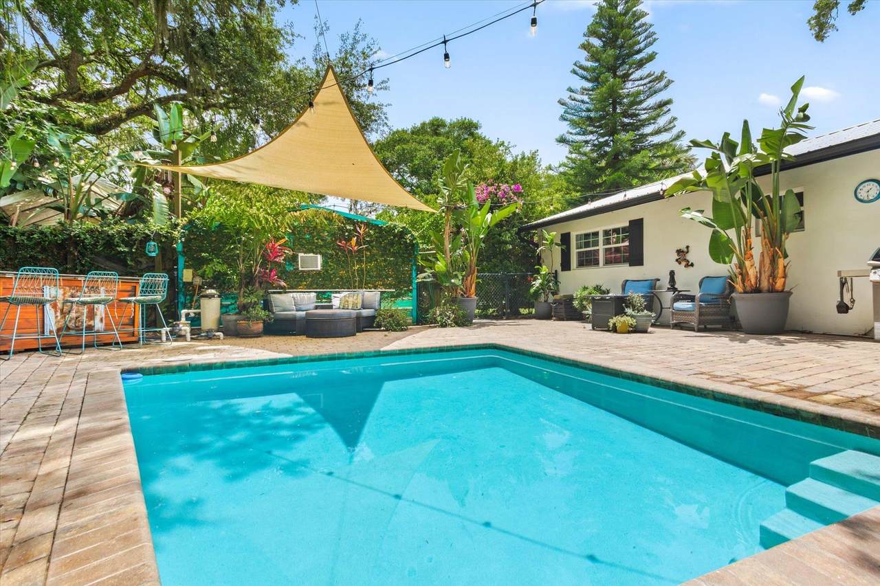 605 A St - Photo 1