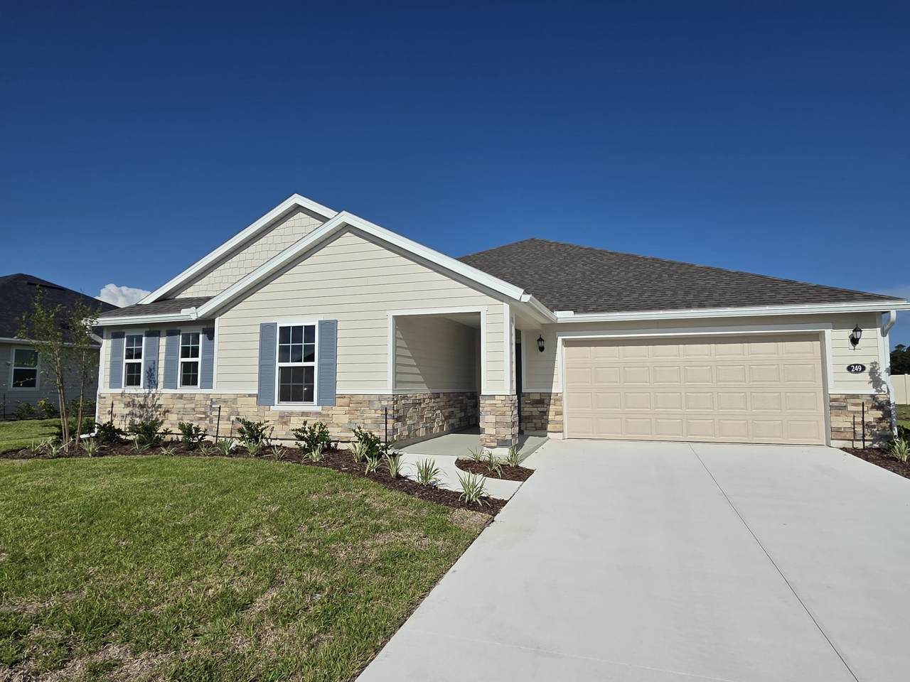249 Vera Place - Photo 1