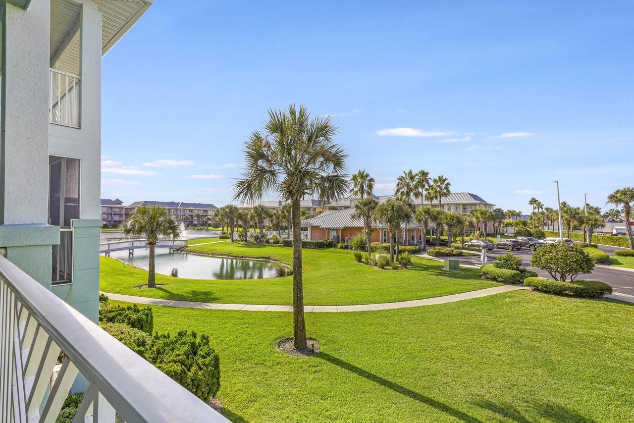 285 Atlantis Cir - Photo 1