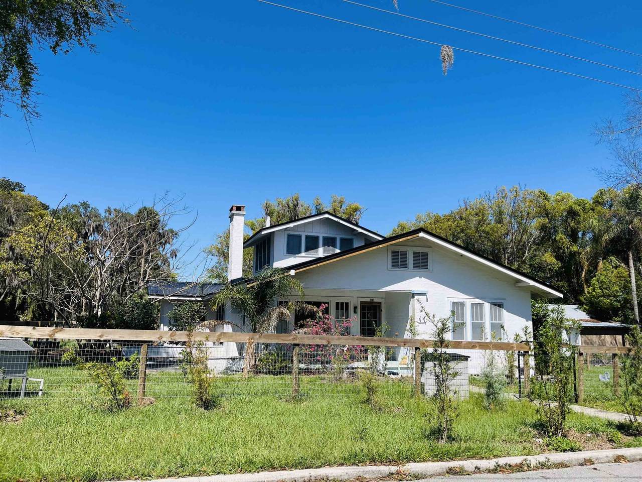 128 Magnolia - Photo 1