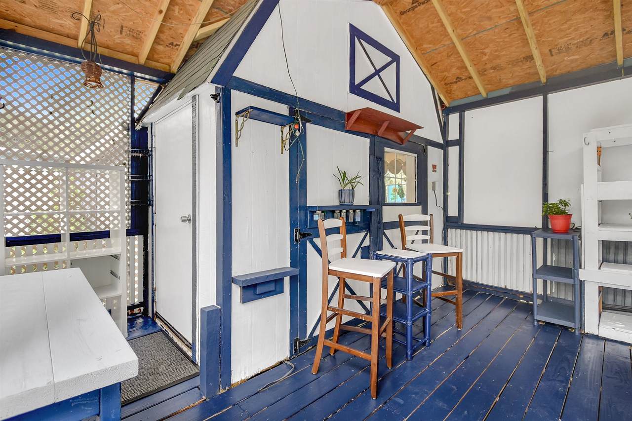 4895 Avenue D - Photo 1