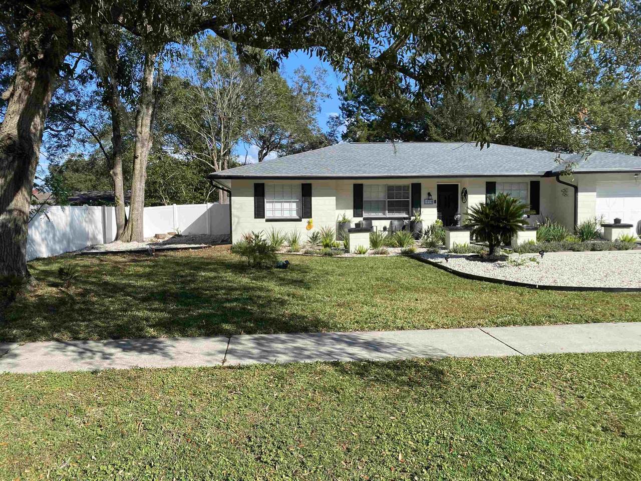 1010 San Remo Rd - Photo 1