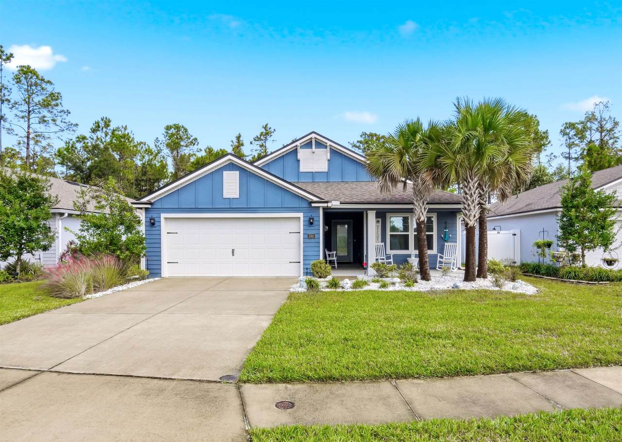 594 Palace Dr. - Photo 1