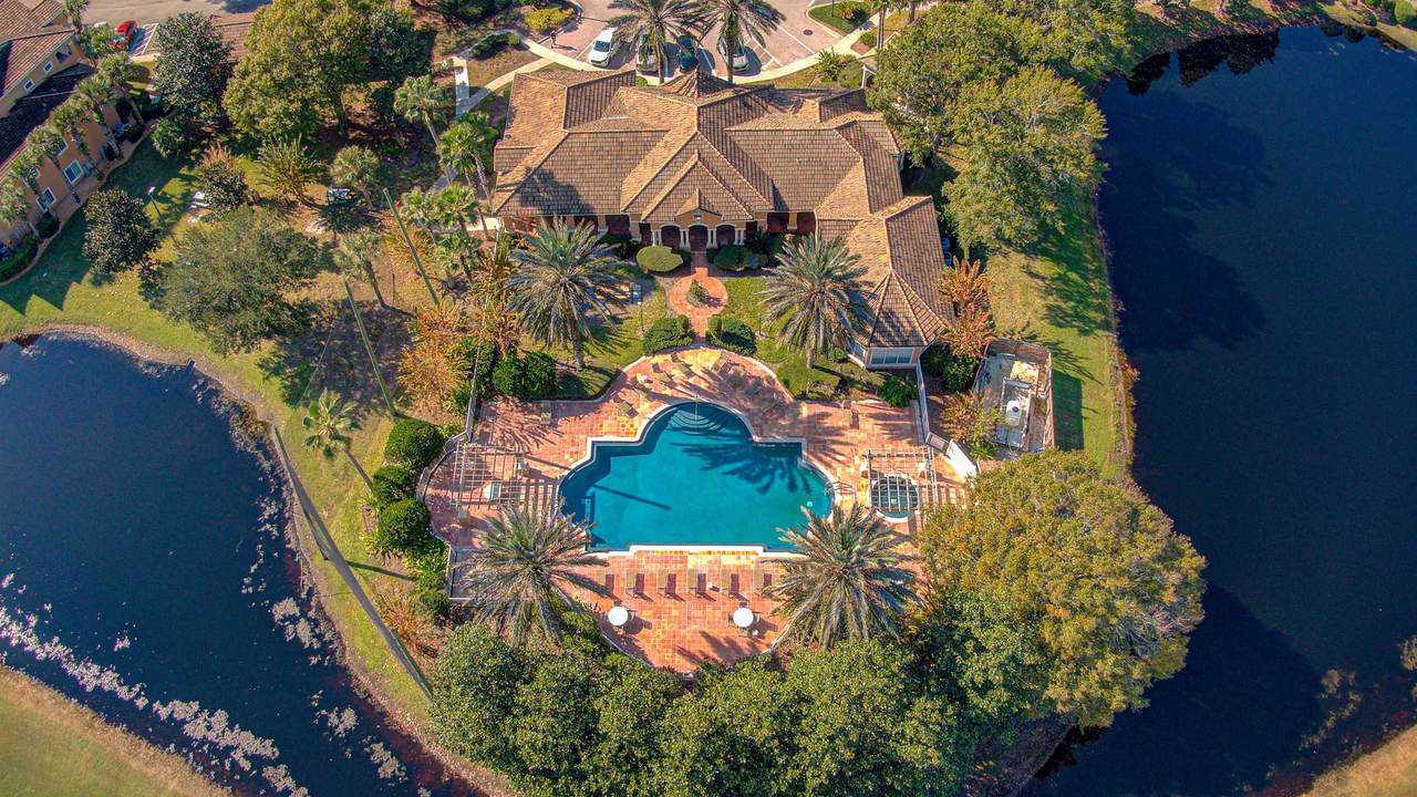 520 Florida Club Blvd - Photo 1