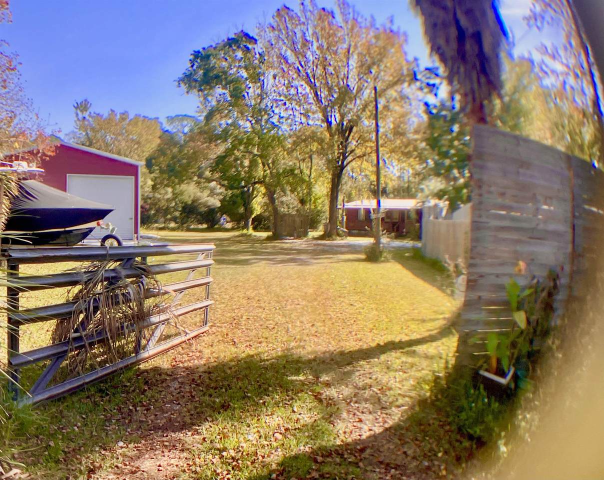 1611 Brian Way - Photo 1