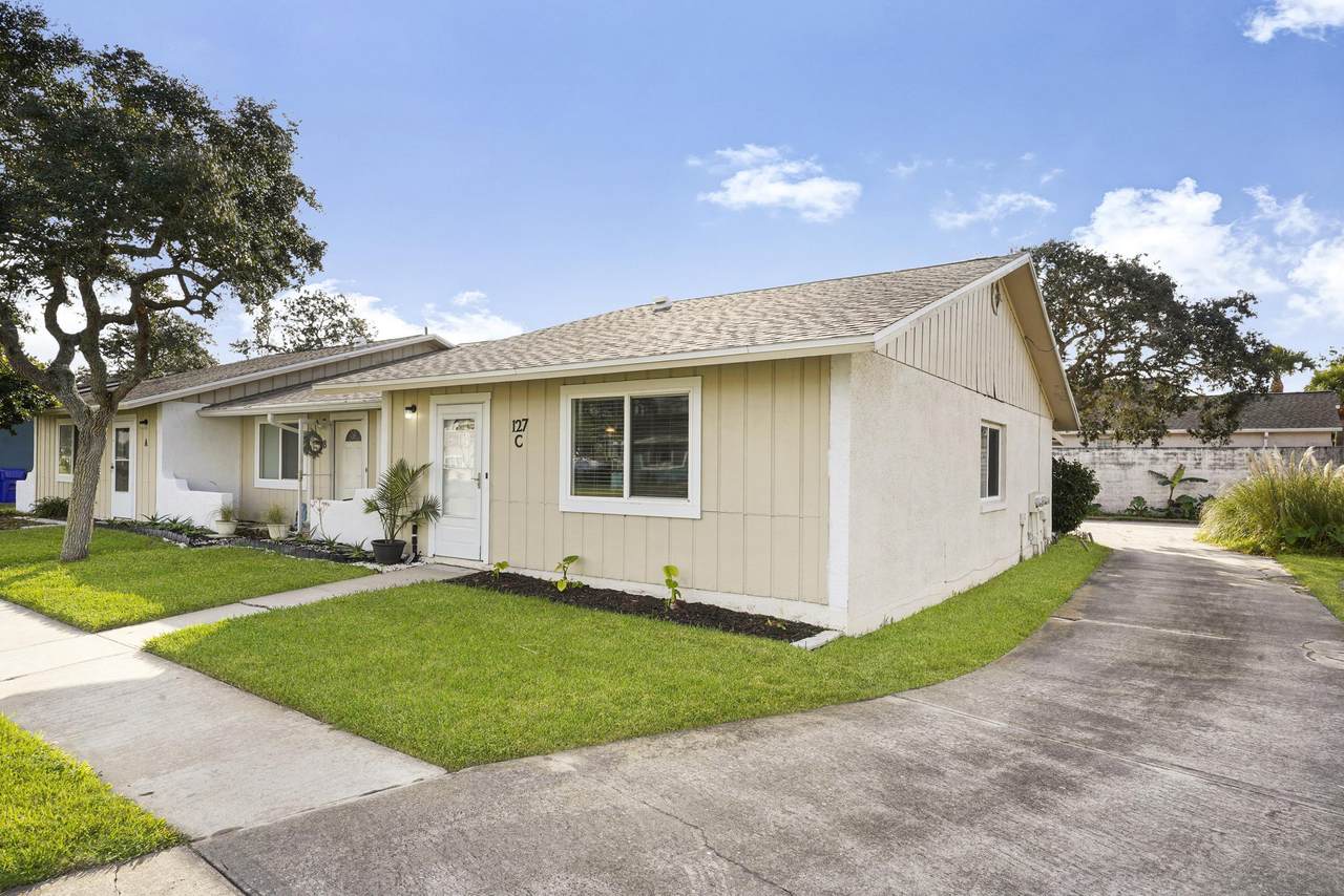 127 Rio Del Mar #C - Photo 1