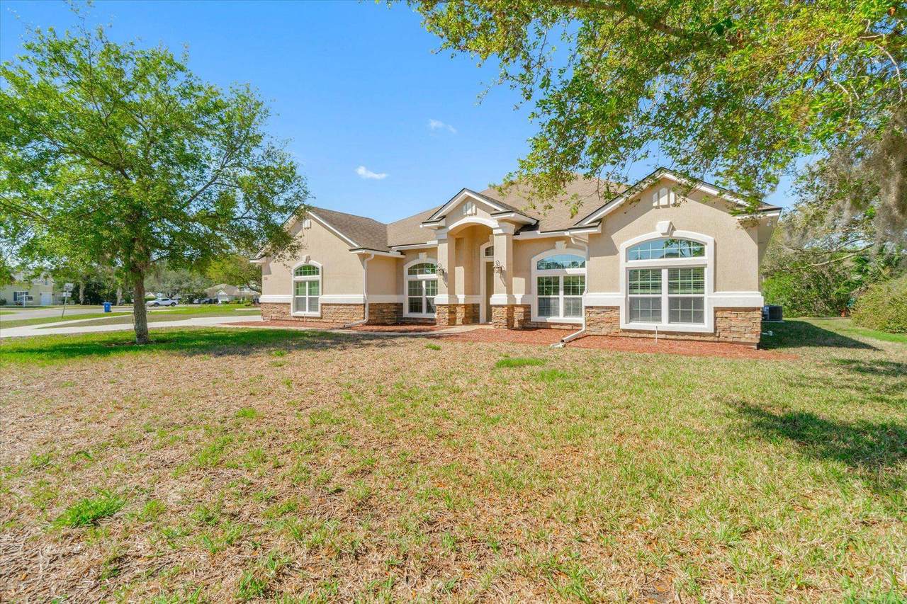751 Viscaya Blvd - Photo 1