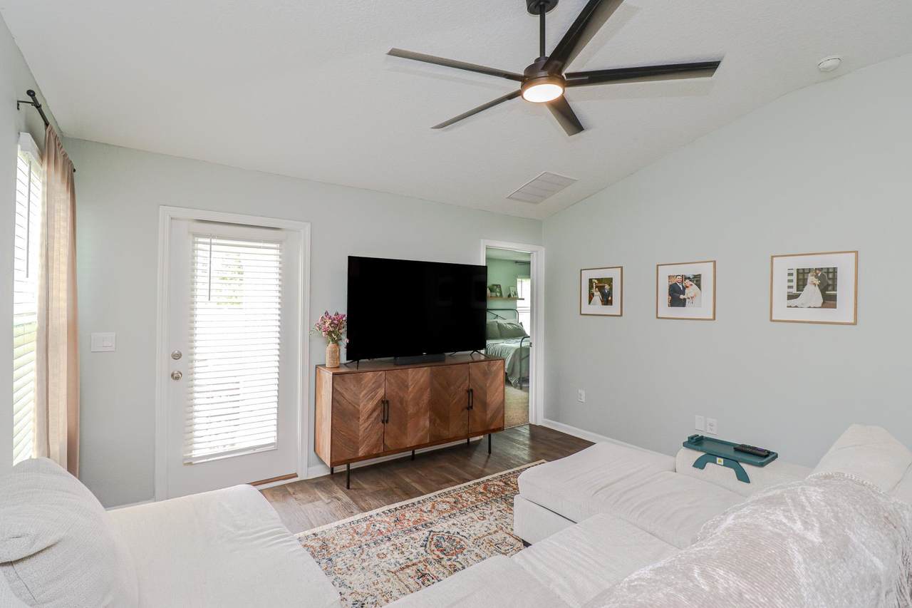 281 Ardila Cir - Photo 1