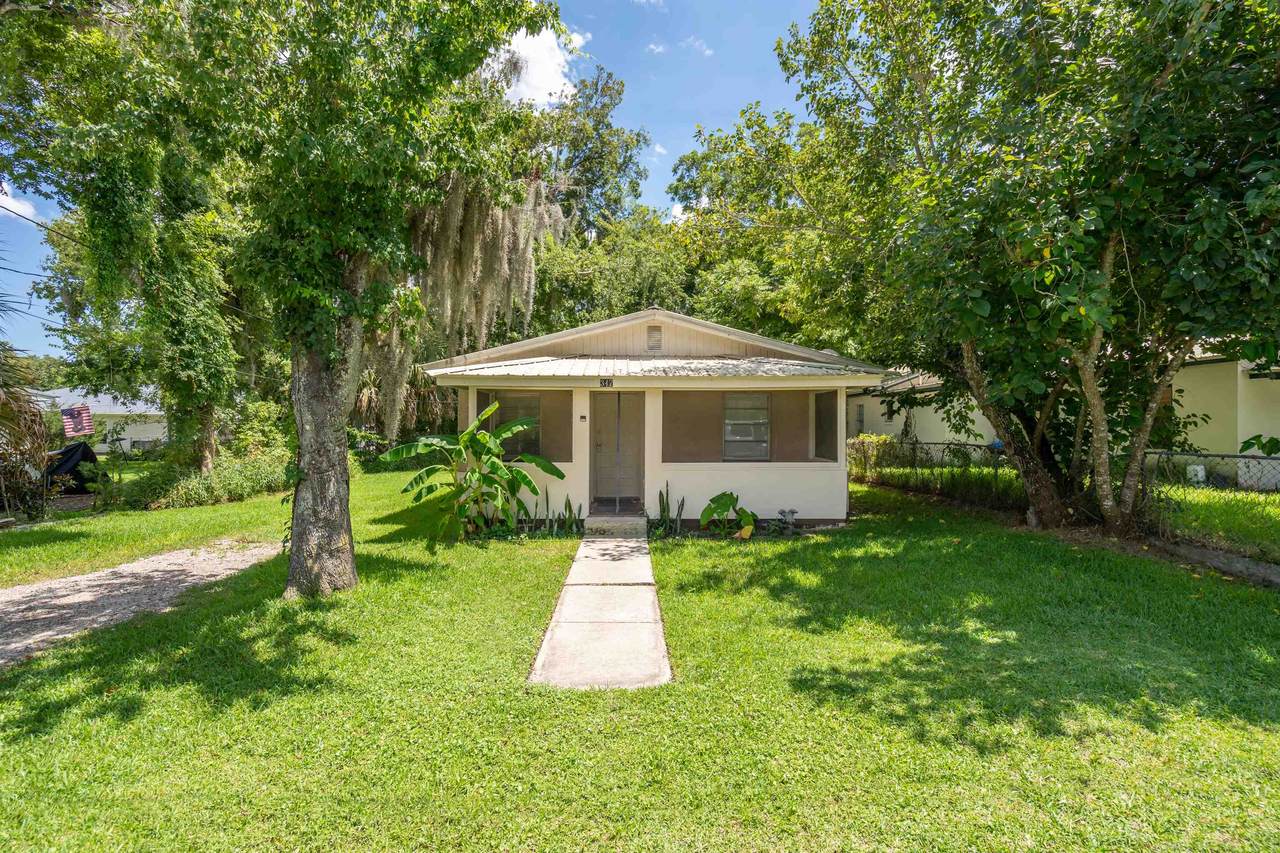 347 Lena St - Photo 1