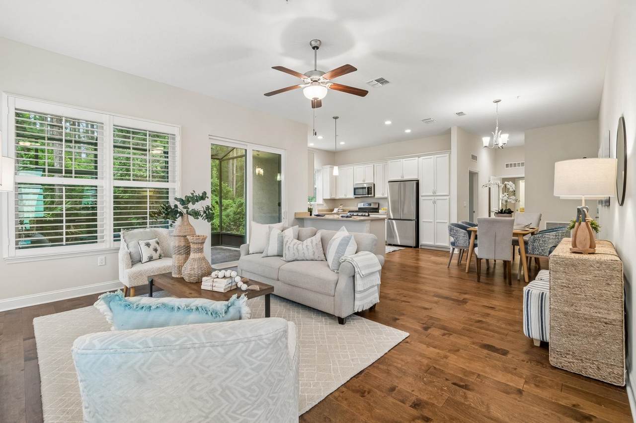 160 Canyon Trl - Photo 1
