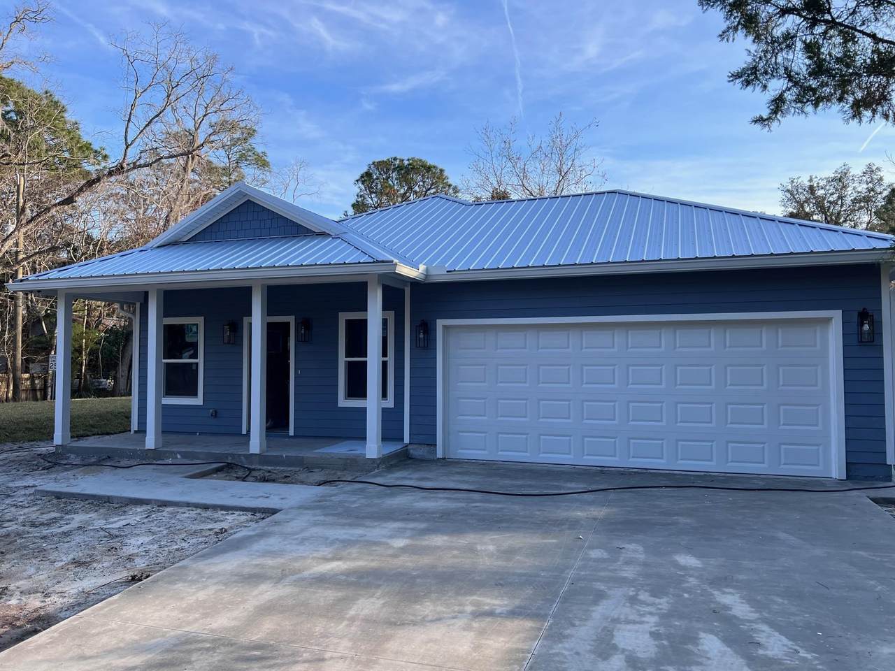 631 Oakland Ave - Photo 1