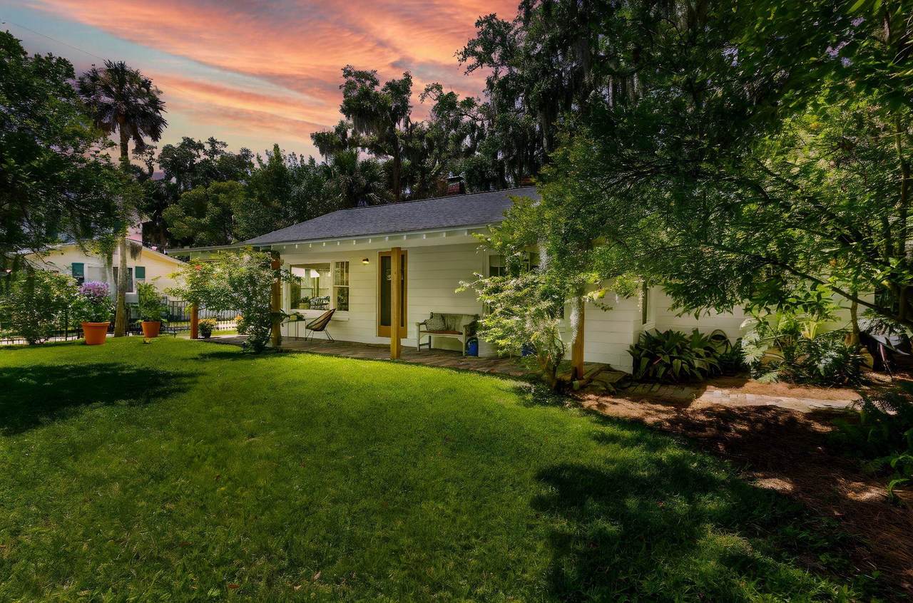 28 Williams St - Photo 1