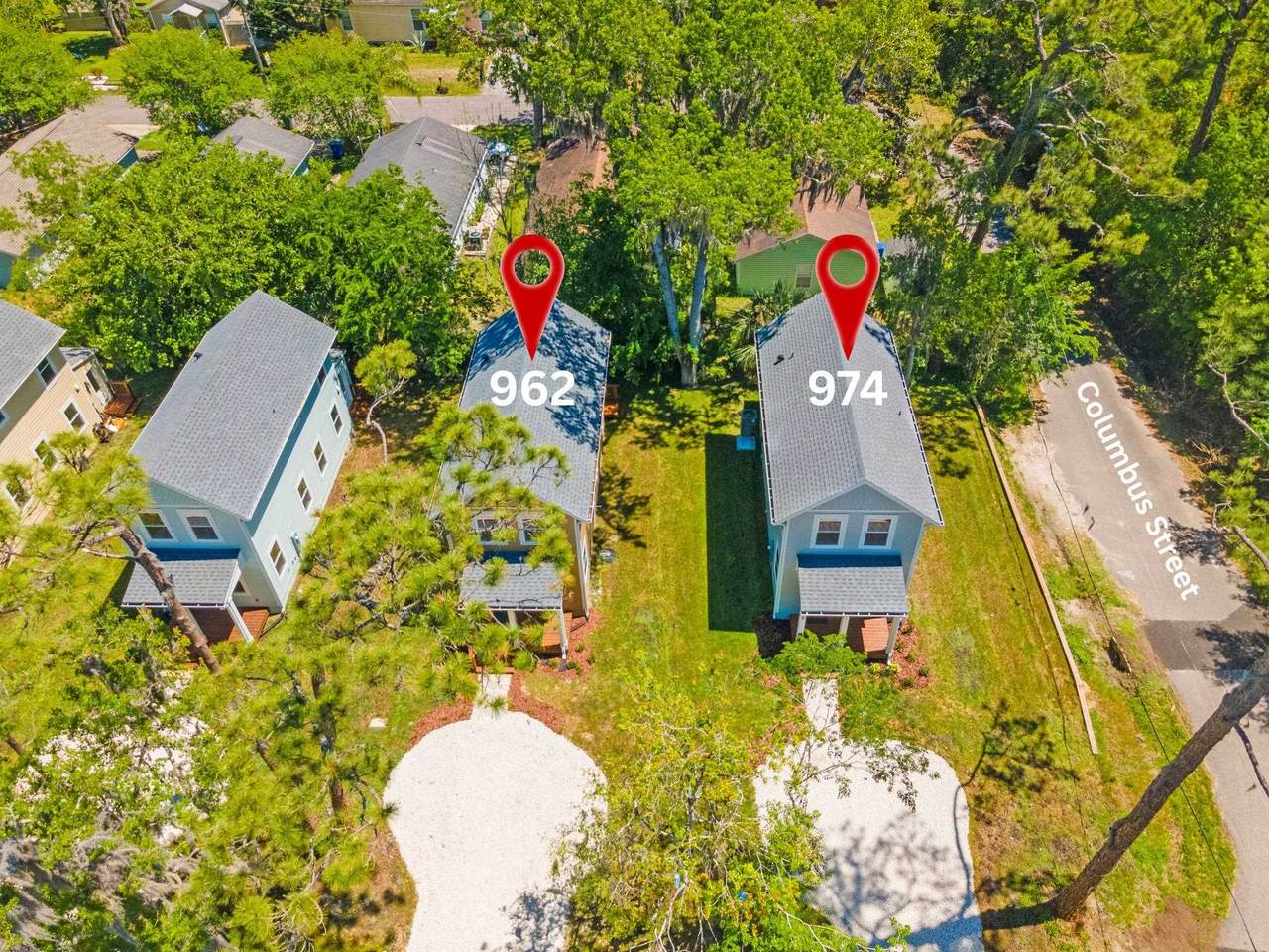 962 Alexander Street - Photo 1