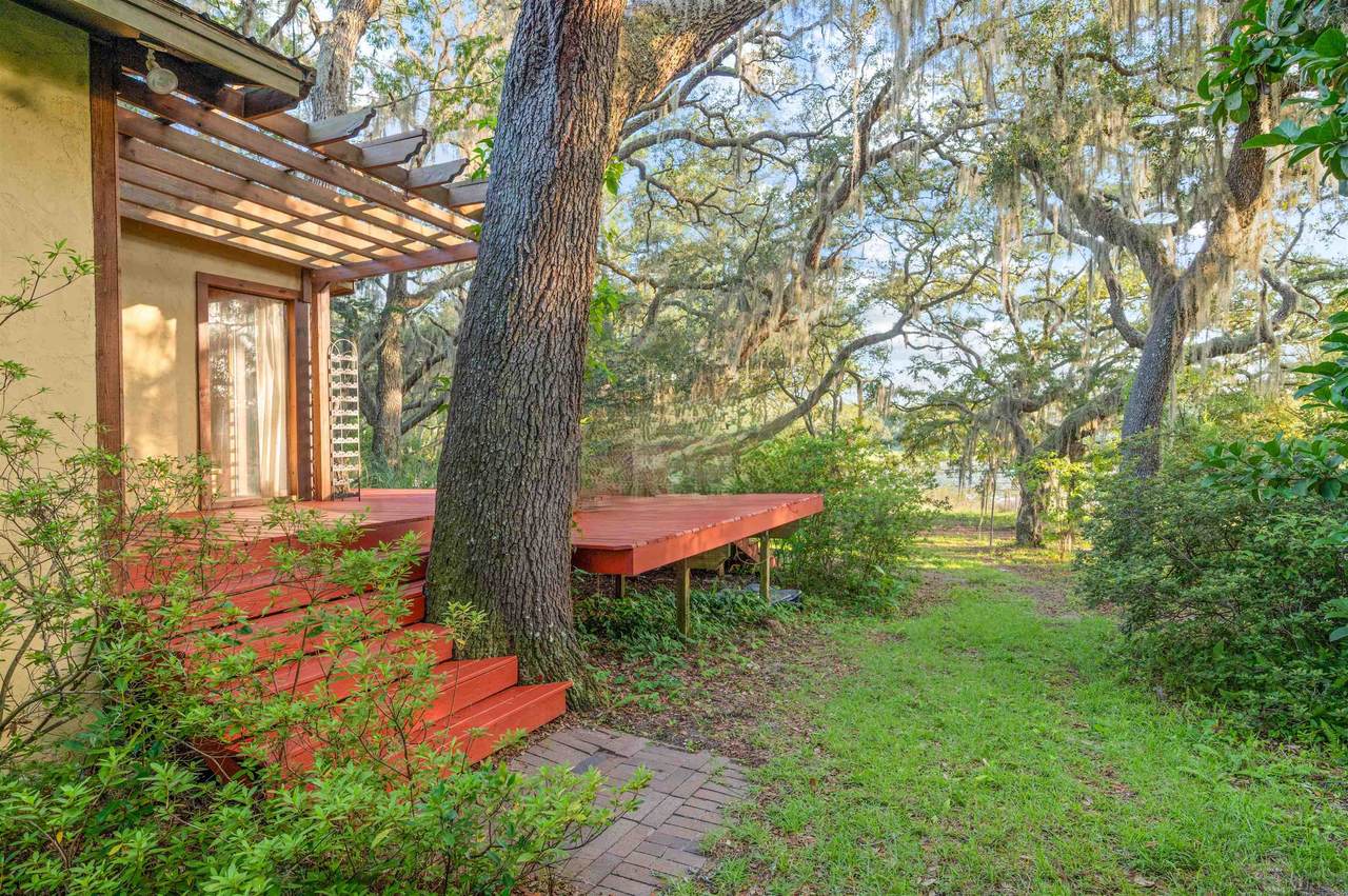 219 Cooper Lake Dr - Photo 1