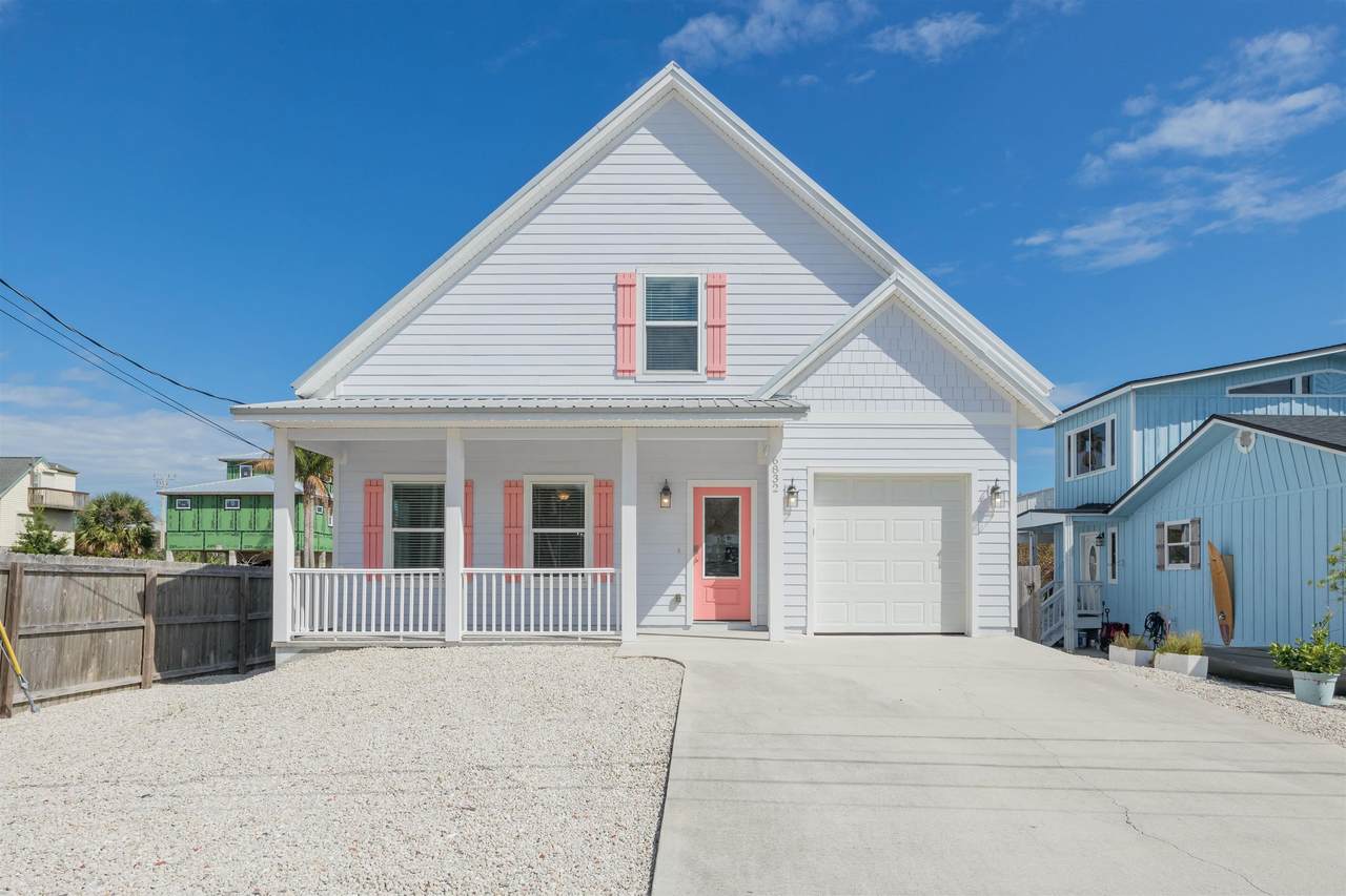 6832 Middleton Ave - Photo 1