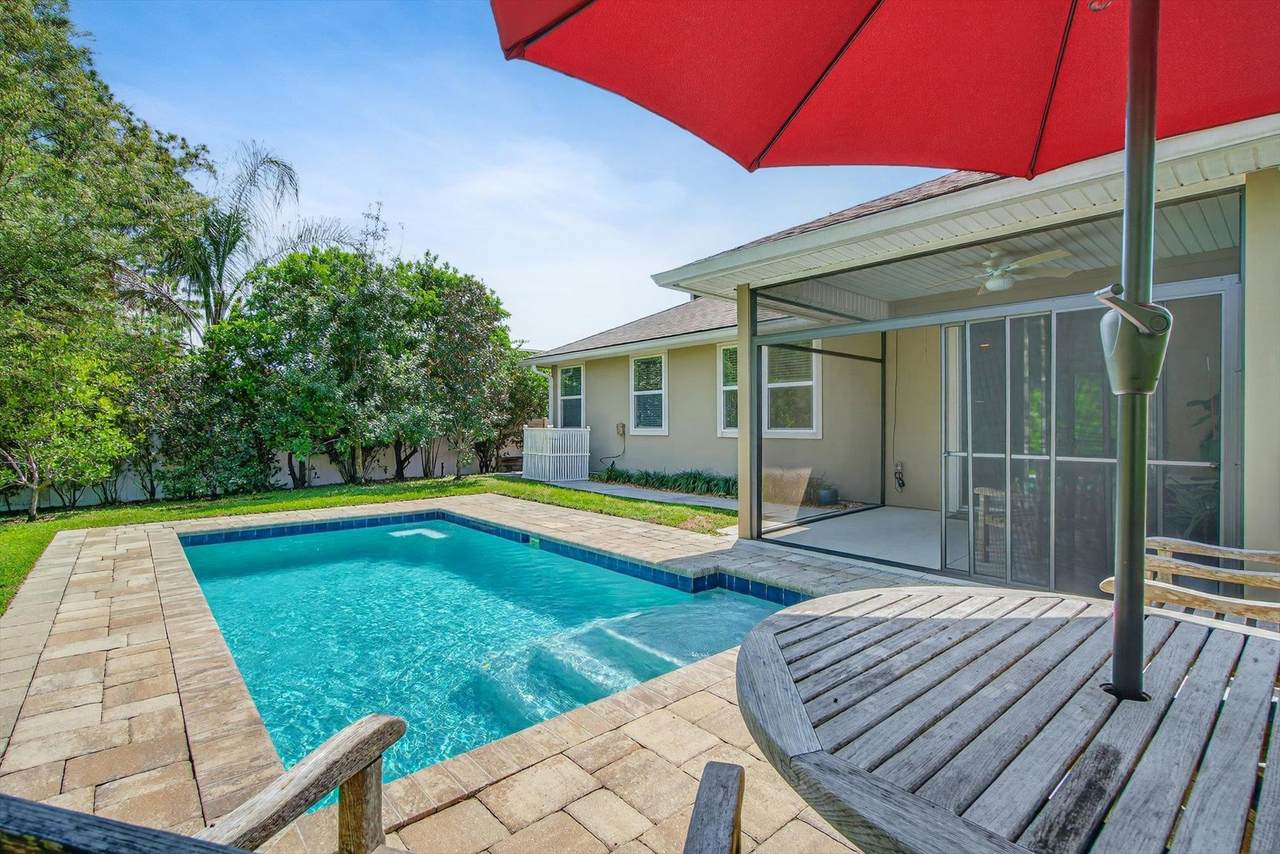 111 Midway Park Dr - Photo 1