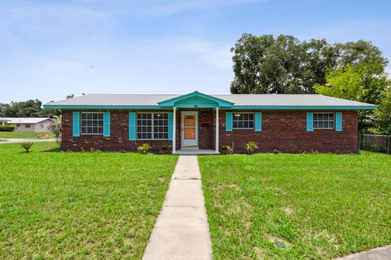 201 Holly Ln - Photo 1