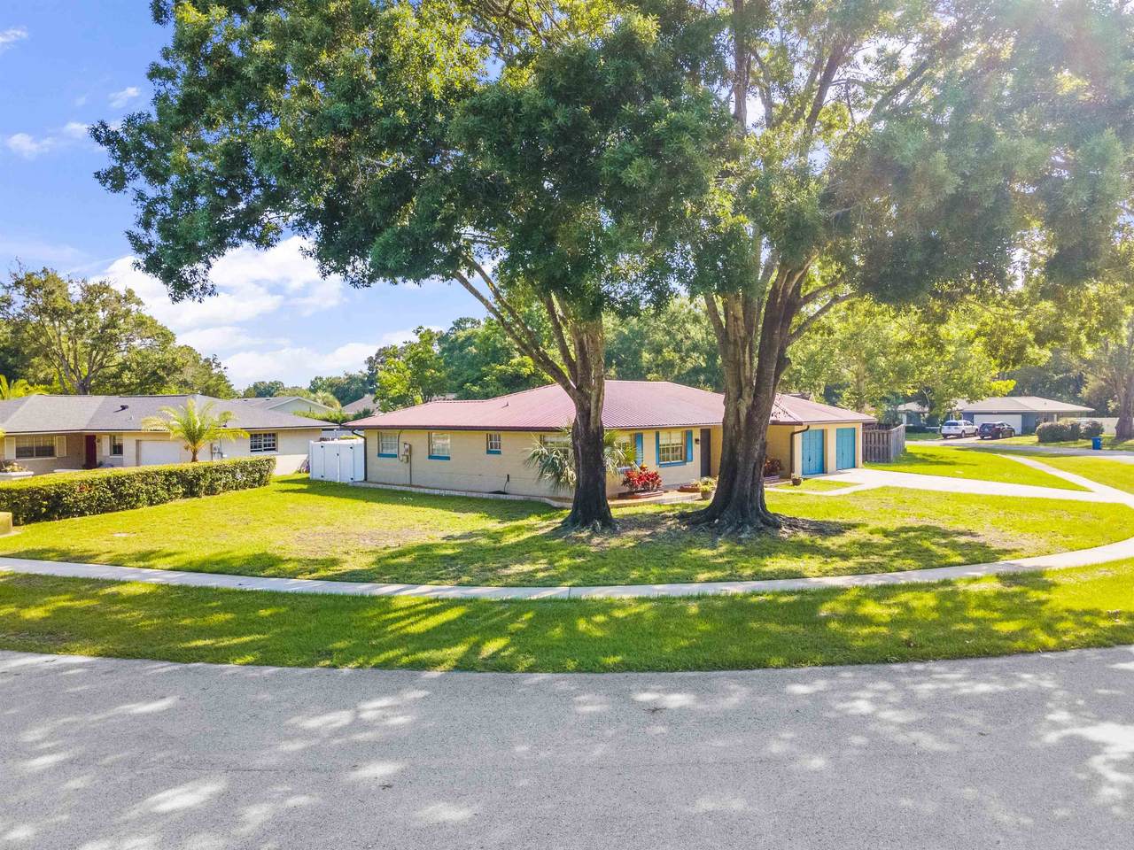826 Rita Circle - Photo 1