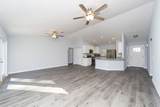 10690 Carpenter Ave - Photo 9