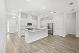 100 Suzanne Lake Dr - Photo 21