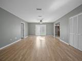 1211 Fort Peyton Dr - Photo 4