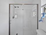 509 Live Oak St + Guest House - Photo 35