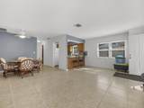 206 E St - Photo 6