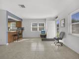 206 E St - Photo 7