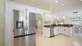 11203 Wyndham Hollow Ln - Photo 14