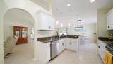 11203 Wyndham Hollow Ln - Photo 17