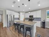 695 Sandstone Dr - Photo 14
