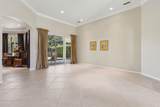 725 Needle Grass Dr - Photo 16