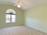 524 Peninsula Ct - Photo 16