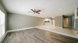627 Egret Bluff Ln - Photo 5