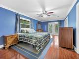 1043 Winterhawk Dr - Photo 12