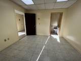 550 Balmoral Cir - Photo 11