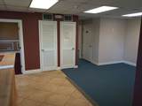 550 Balmoral Cir - Photo 19