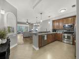 140 Pantano Cay Blvd - Photo 25