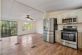 460 Aiken St - Photo 5