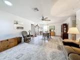 289 Deltona Blvd - Photo 11